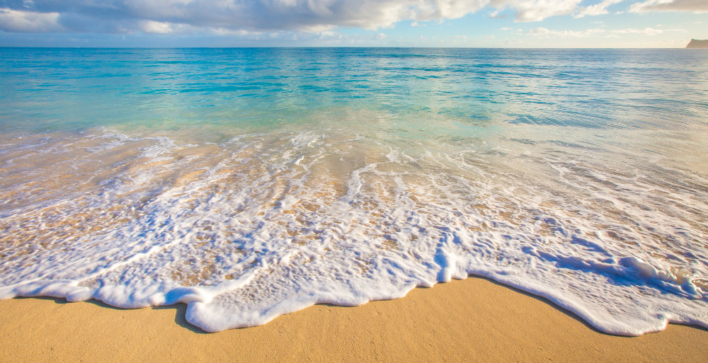 Footsteps in the Sand – How to Keep Your Feet Safe at the Beach